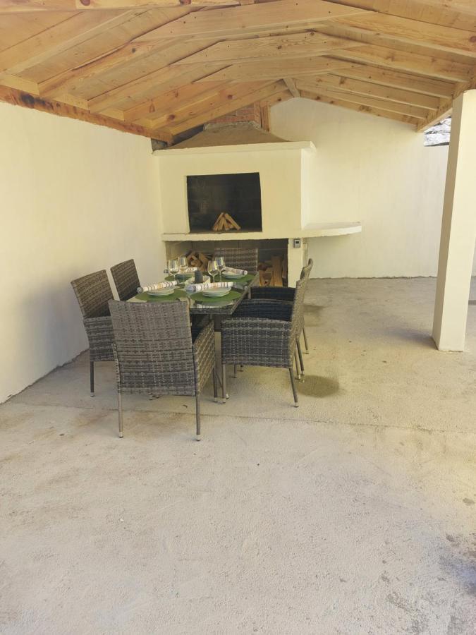 Ferienhaus Karlo Pridraga Екстер'єр фото